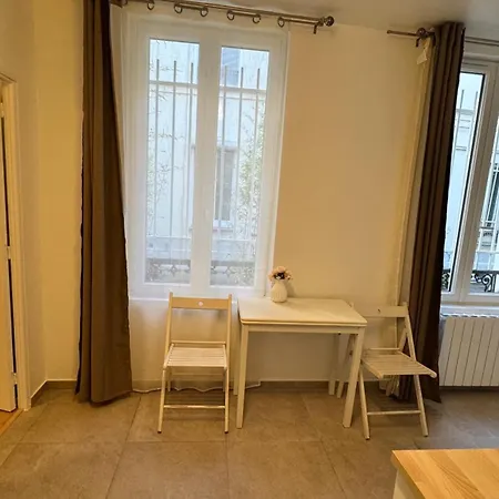 Appartamento Ground Floor-apart Near The Eiffel Tower Parigi